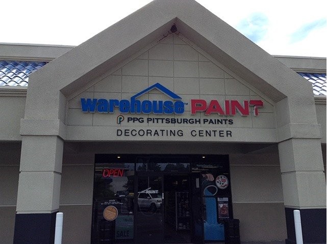 Hunter Douglas Dealer Image
